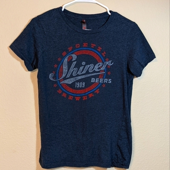 Shiner Beer Blue Red & White Comfy T-shirt - Picture 1 of 2